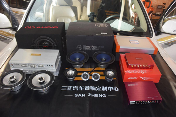 陸地巡洋艦升級海螺7系汽車音響，驚喜的音樂在這里！